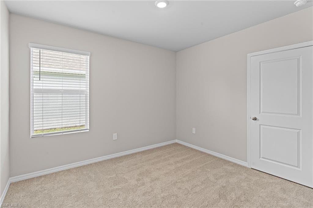 1150 Brooklands DR, FORT MYERS FL 33905-17