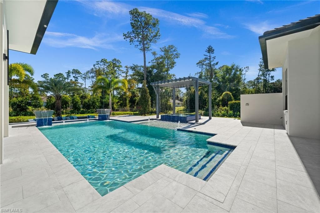 2272 Oakes BLVD-5