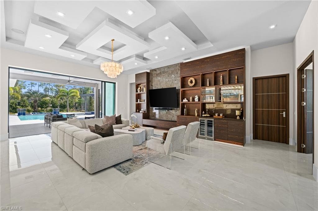 2272 Oakes BLVD-8