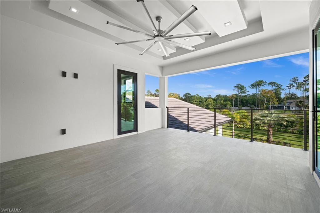 2272 Oakes BLVD-37