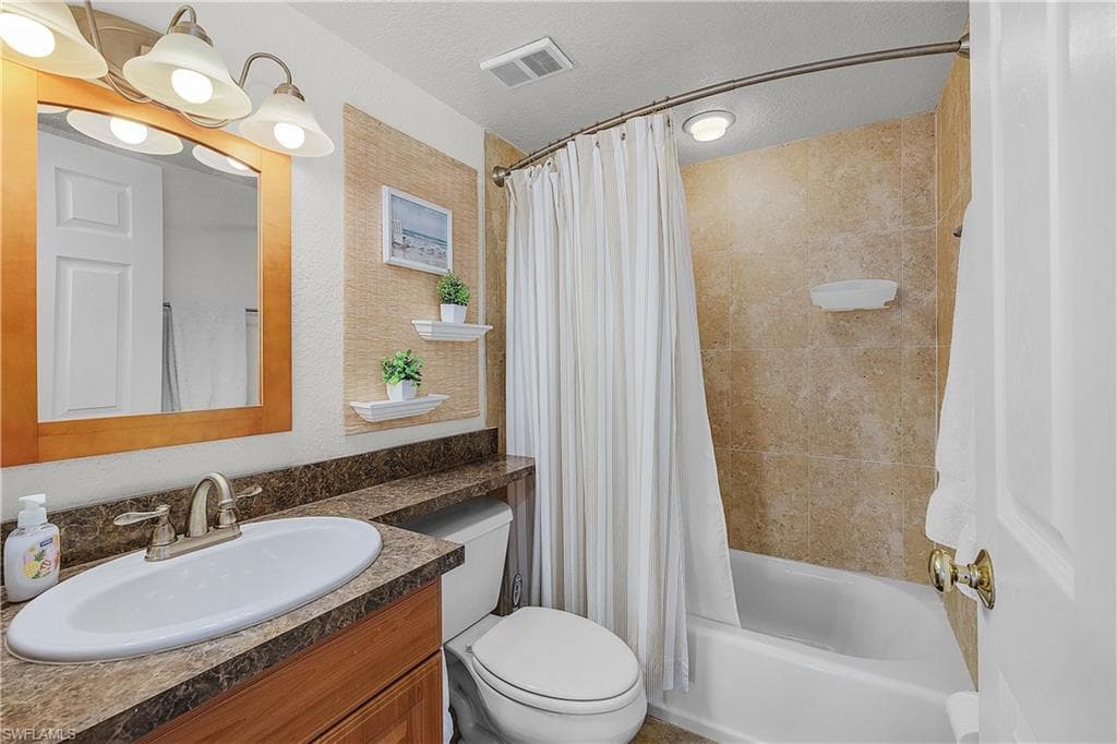 16641 Stringfellow RD # 502, BOKEELIA FL 33922-26