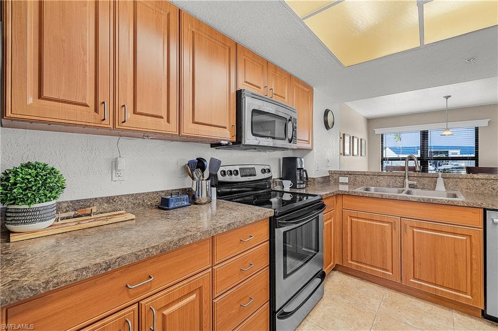 16641 Stringfellow RD # 502, BOKEELIA FL 33922-4