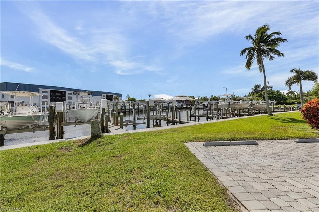 16641 Stringfellow RD # 502, BOKEELIA FL 33922-38