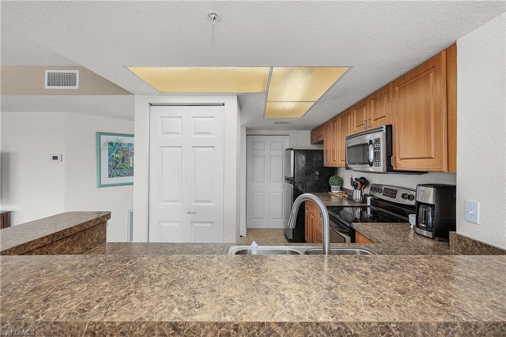 16641 Stringfellow RD # 502, BOKEELIA FL 33922-7