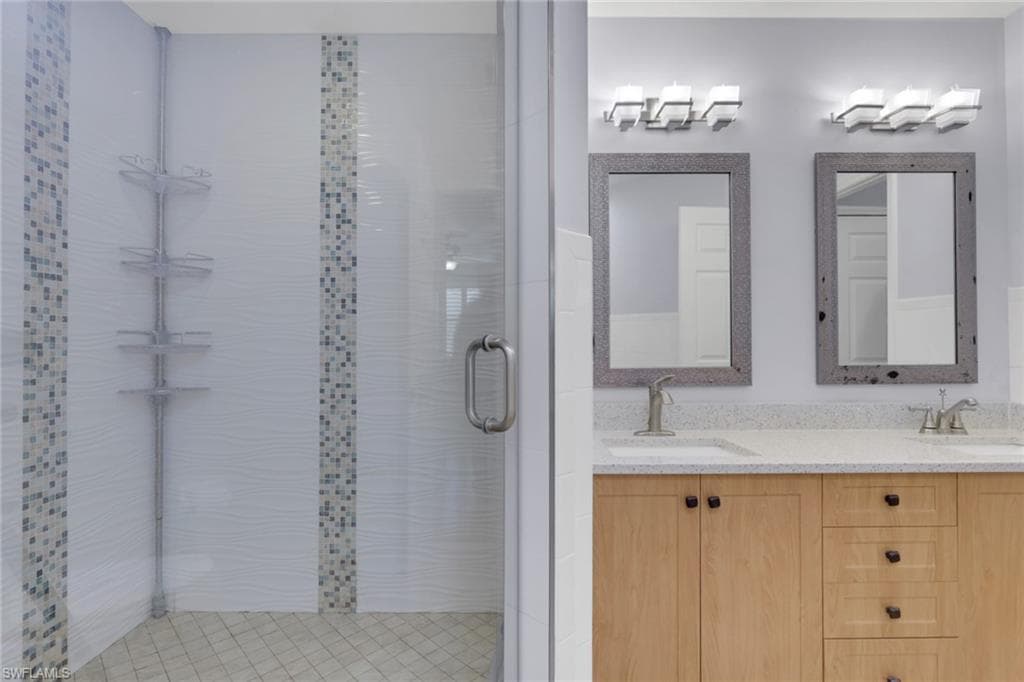 4005 Palm Tree BLVD # 208, CAPE CORAL FL 33904-17