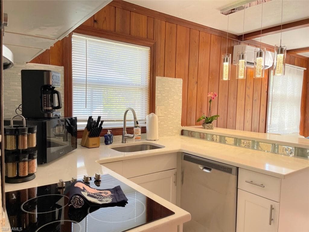 317 Nature View CT # 3, FORT MYERS BEACH FL 33931-13