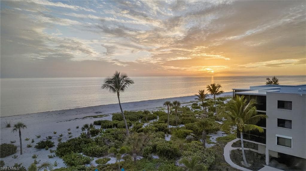 2929 W Gulf DR # 306, SANIBEL FL 33957-42