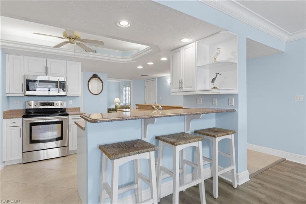 2929 W Gulf DR # 306, SANIBEL FL 33957-11