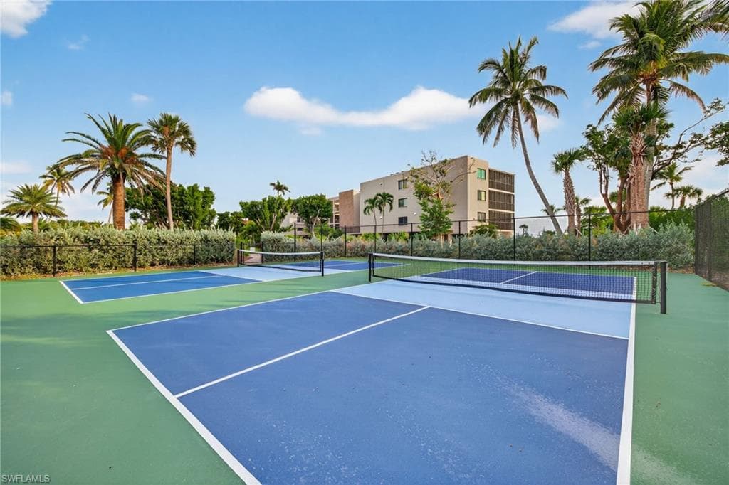 2929 W Gulf DR # 306, SANIBEL FL 33957-35