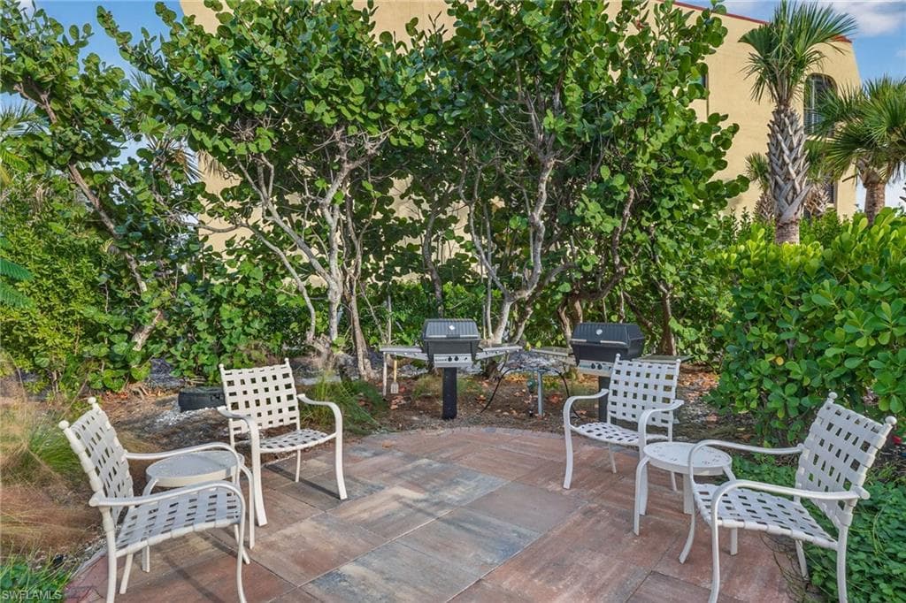 2929 W Gulf DR # 306, SANIBEL FL 33957-37