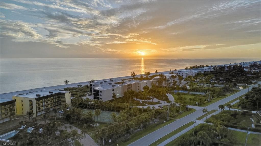 2929 W Gulf DR # 306, SANIBEL FL 33957-40