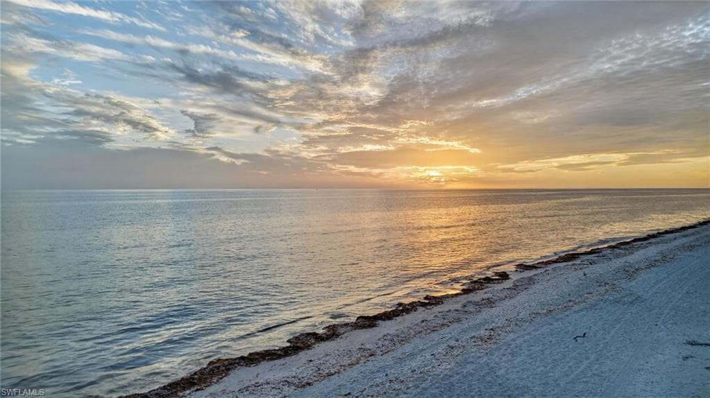 2929 W Gulf DR # 306, SANIBEL FL 33957-43