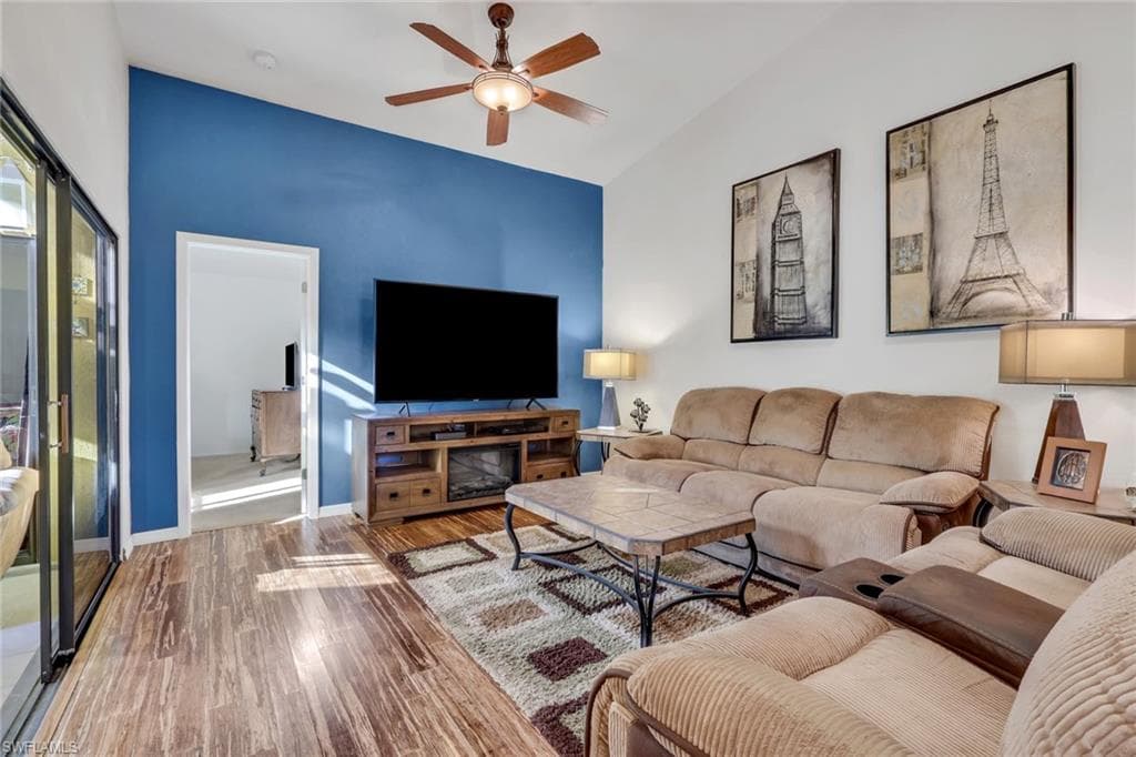 5284 Concord WAY, FORT MYERS FL 33907-2