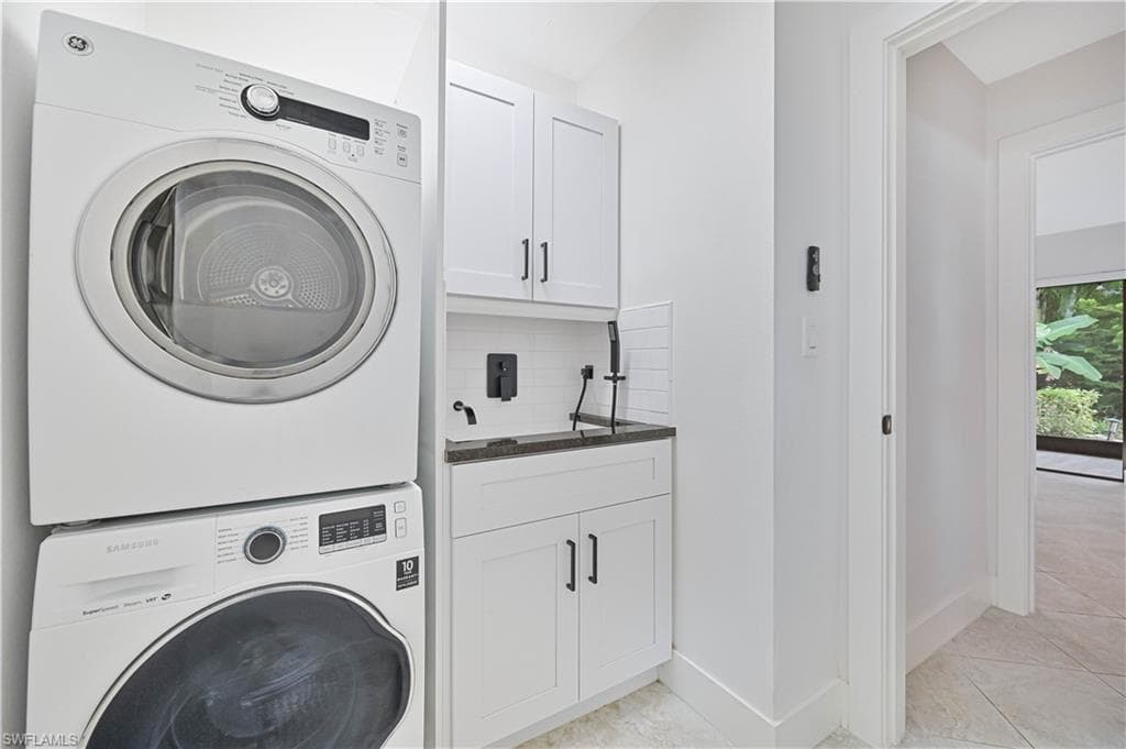 13033 Tall Pine CIR, FORT MYERS FL 33907-30