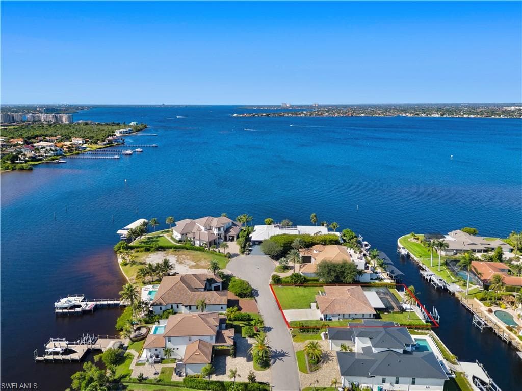 775 Cal Cove DR, FORT MYERS FL 33919-46