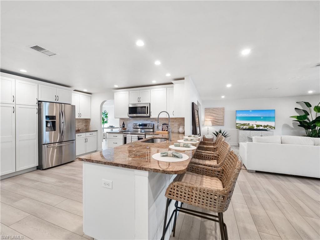 775 Cal Cove DR, FORT MYERS FL 33919-21