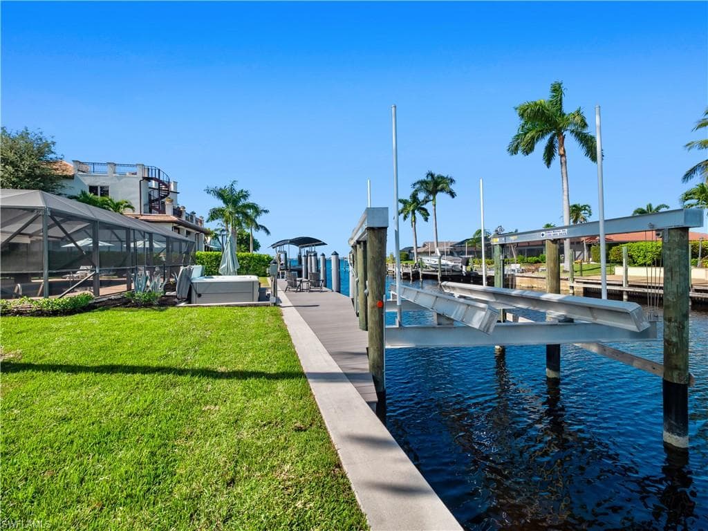 775 Cal Cove DR, FORT MYERS FL 33919-6