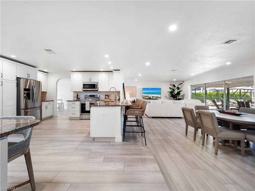 775 Cal Cove DR, FORT MYERS FL 33919-19