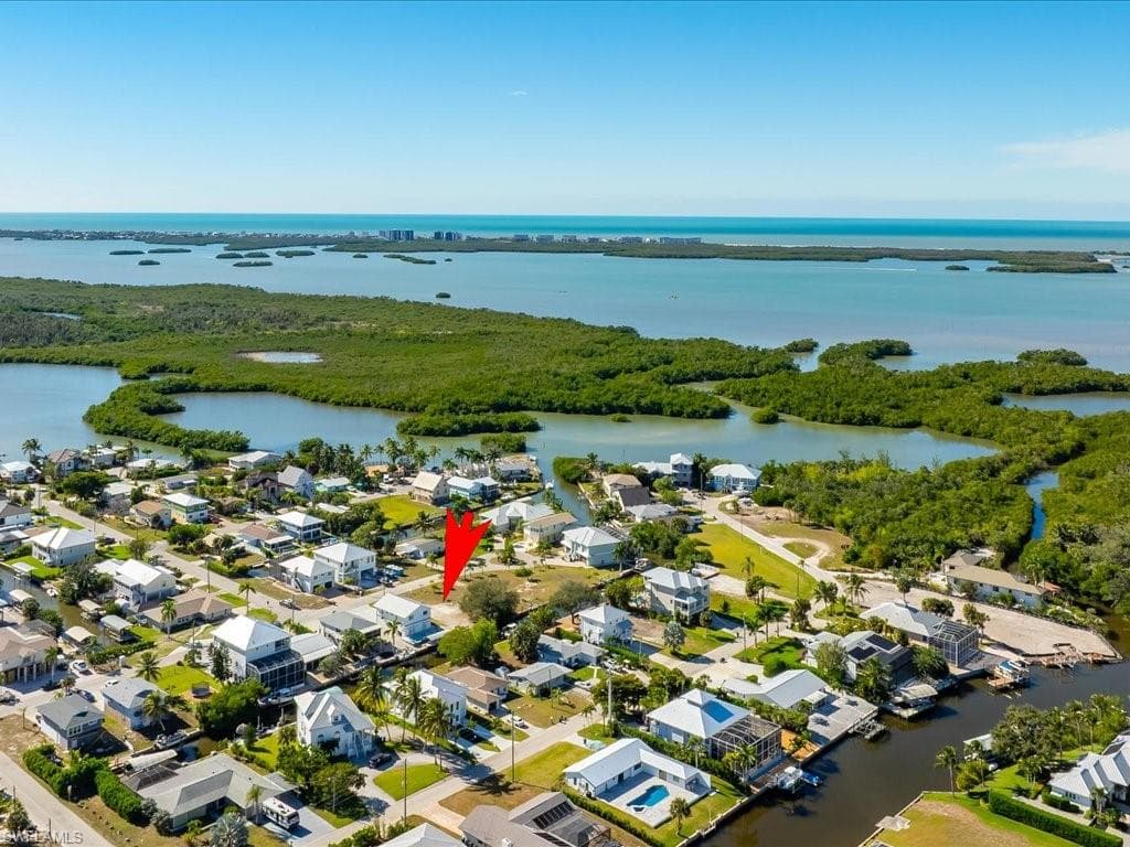 4730 Swordfish ST, BONITA SPRINGS FL 34134-5