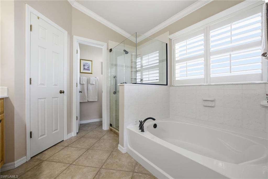 12757 Aston Oaks DR, FORT MYERS FL 33912-22