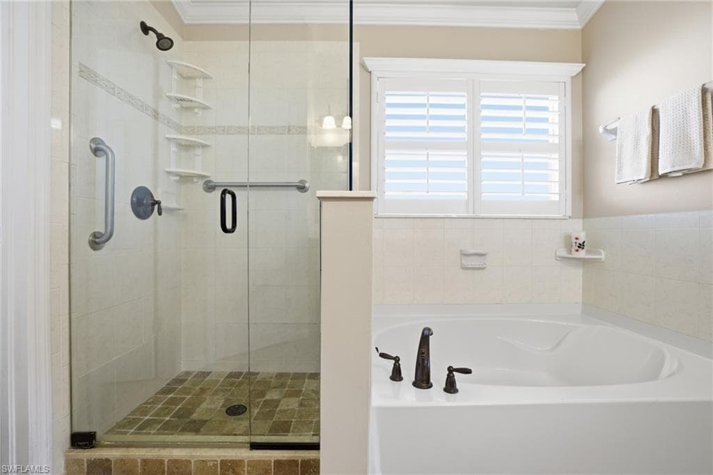 12757 Aston Oaks DR, FORT MYERS FL 33912-23