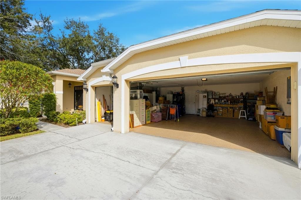 12757 Aston Oaks DR, FORT MYERS FL 33912-37