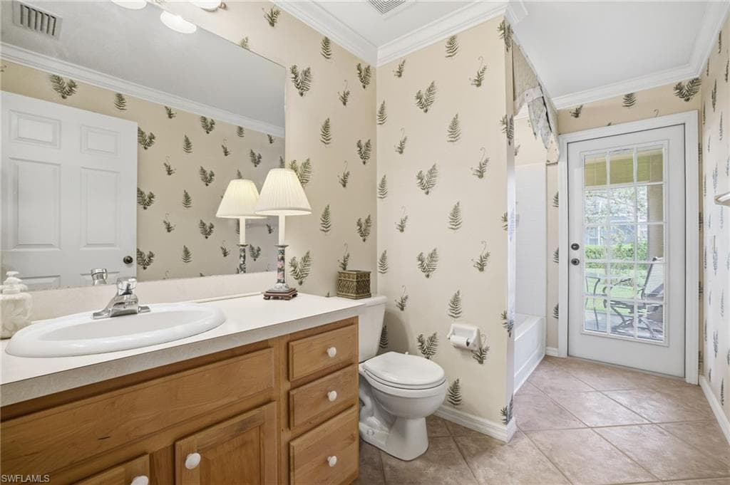 12757 Aston Oaks DR, FORT MYERS FL 33912-30