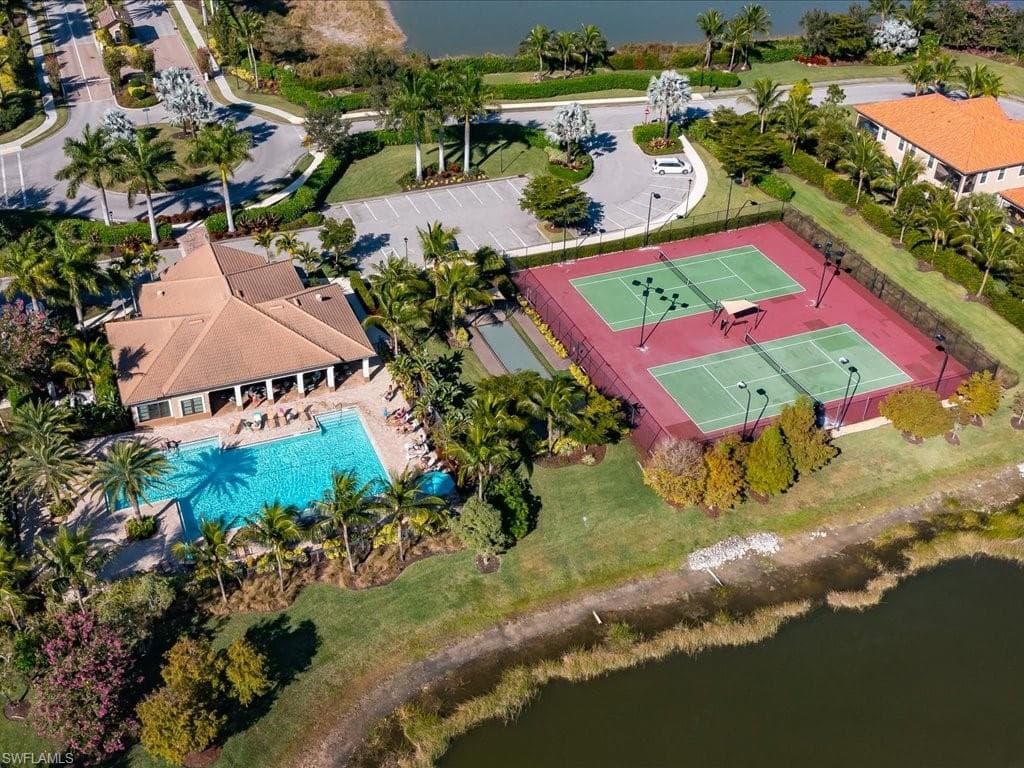 26139 Palace LN # 202, BONITA SPRINGS FL 34135-29