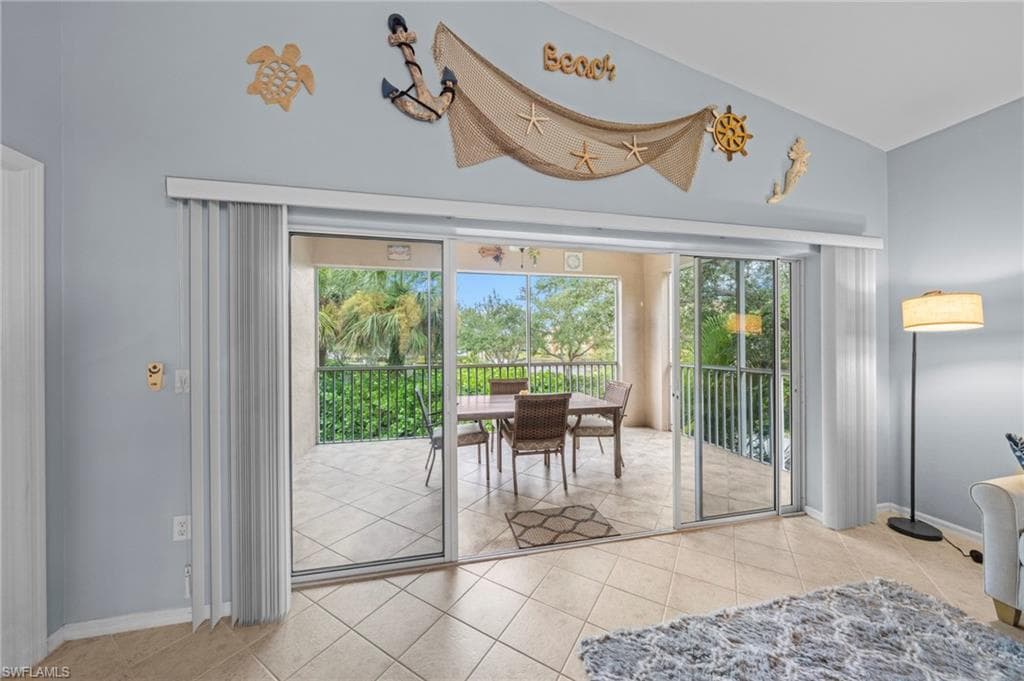 15495 Bellamar CIR # 2222, FORT MYERS FL 33908-3