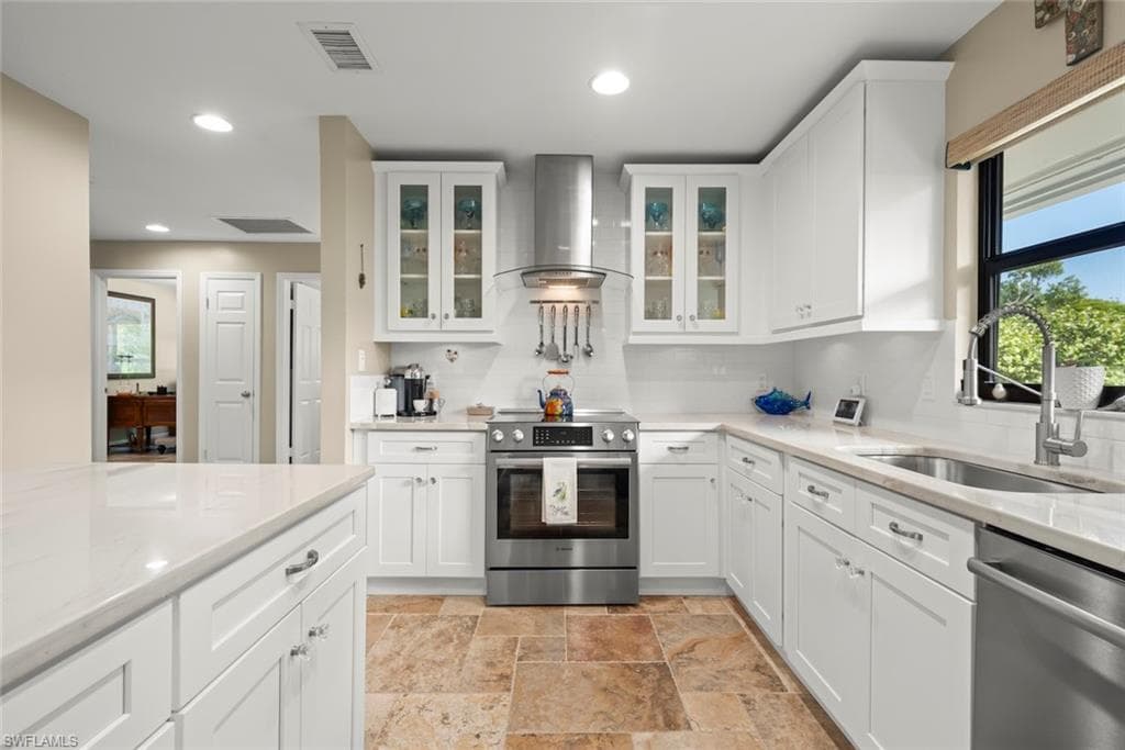 1490 Sand Castle RD, SANIBEL FL 33957-18