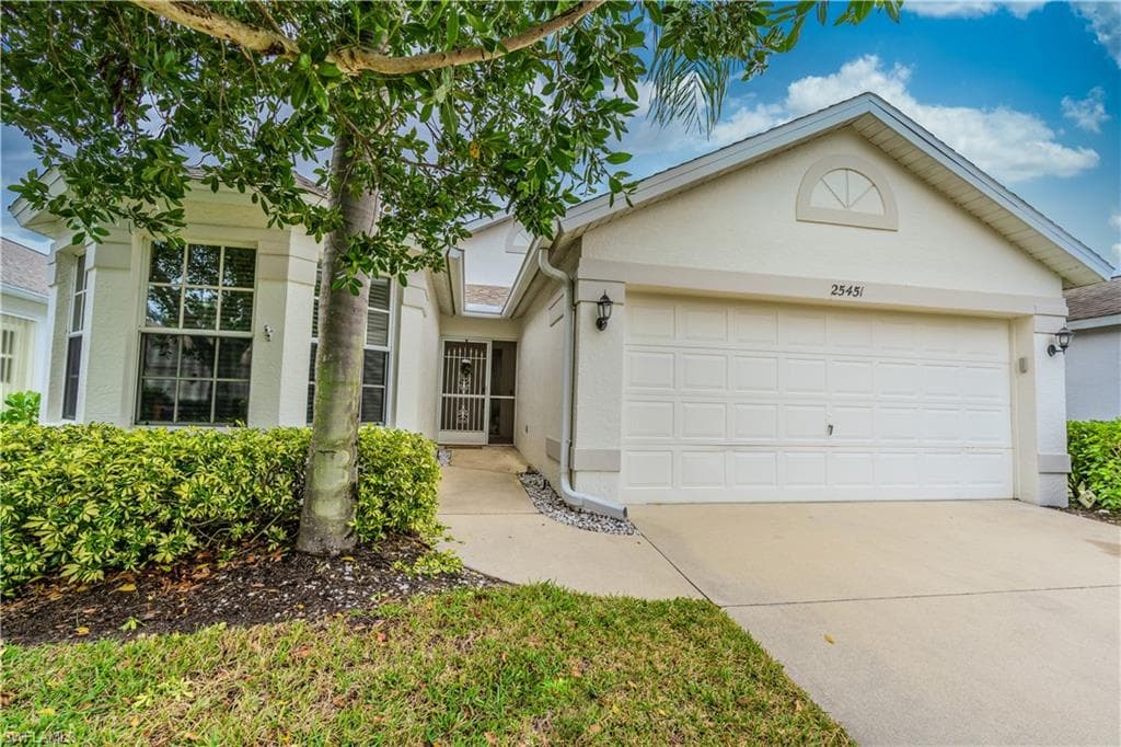 25451 Fairway Dunes CT, BONITA SPRINGS FL 34135-1