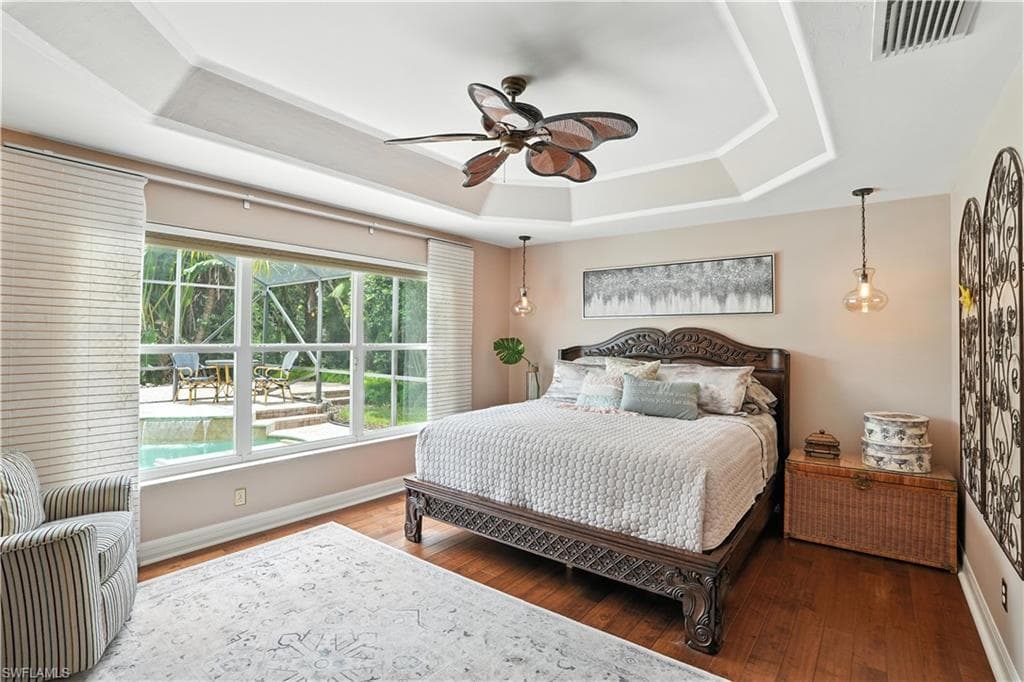 1381 Areca CV, NAPLES FL 34119-7