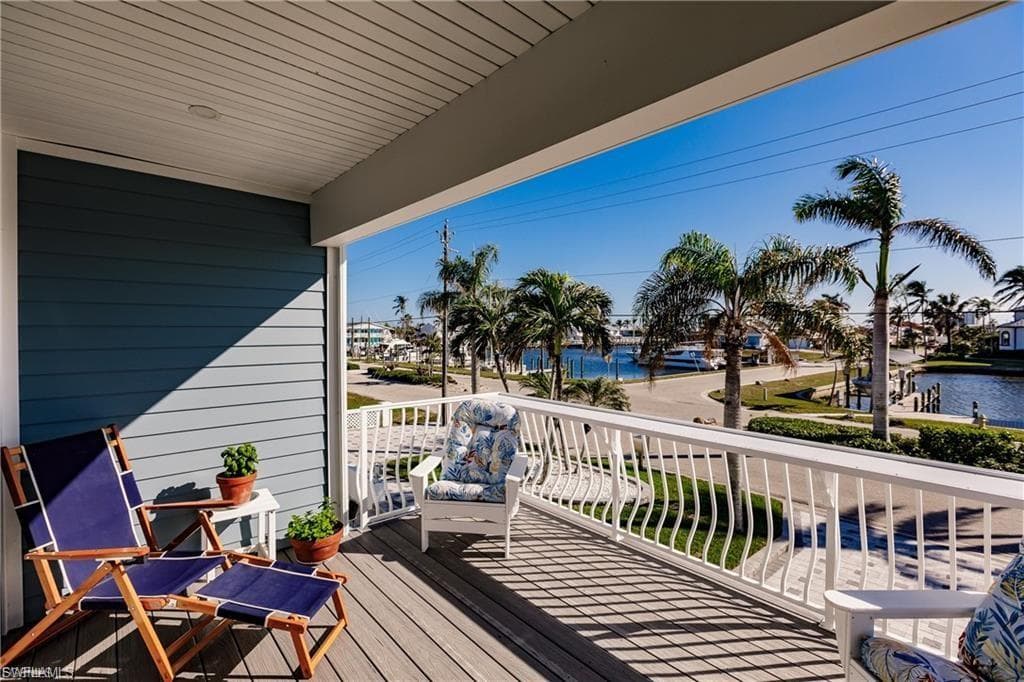 12122 Siesta DR, FORT MYERS BEACH FL 33931-11