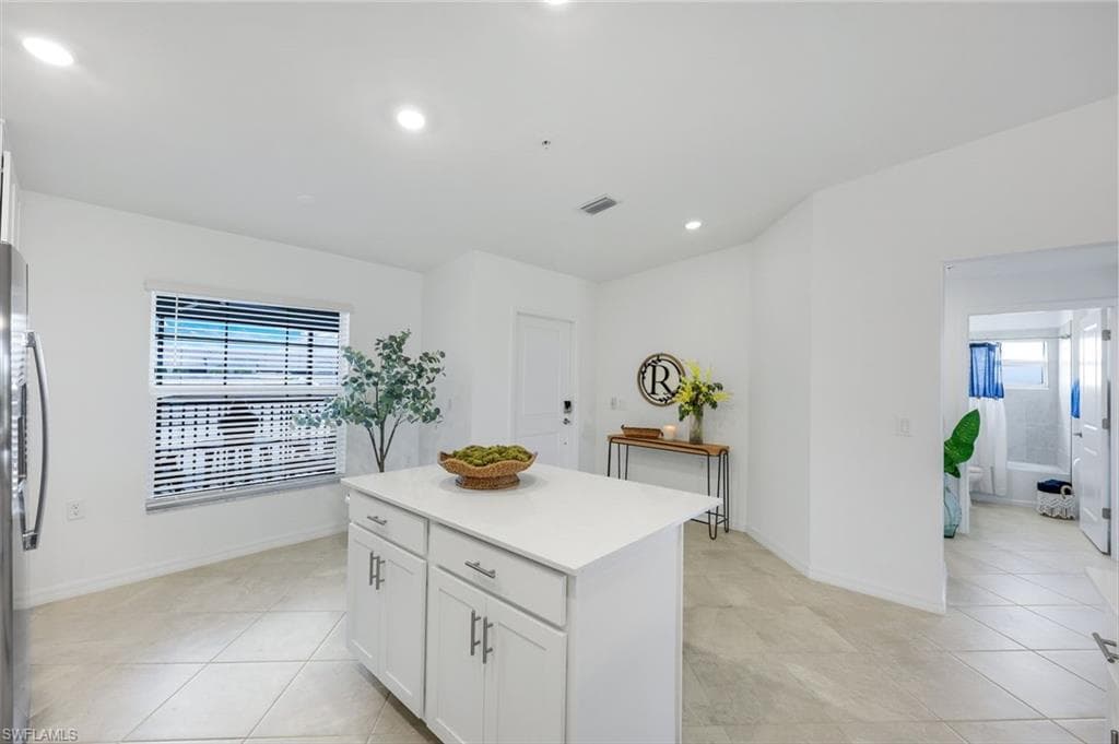 5454 Double Eagle CIR # 3321, OTHER FL 34142-8