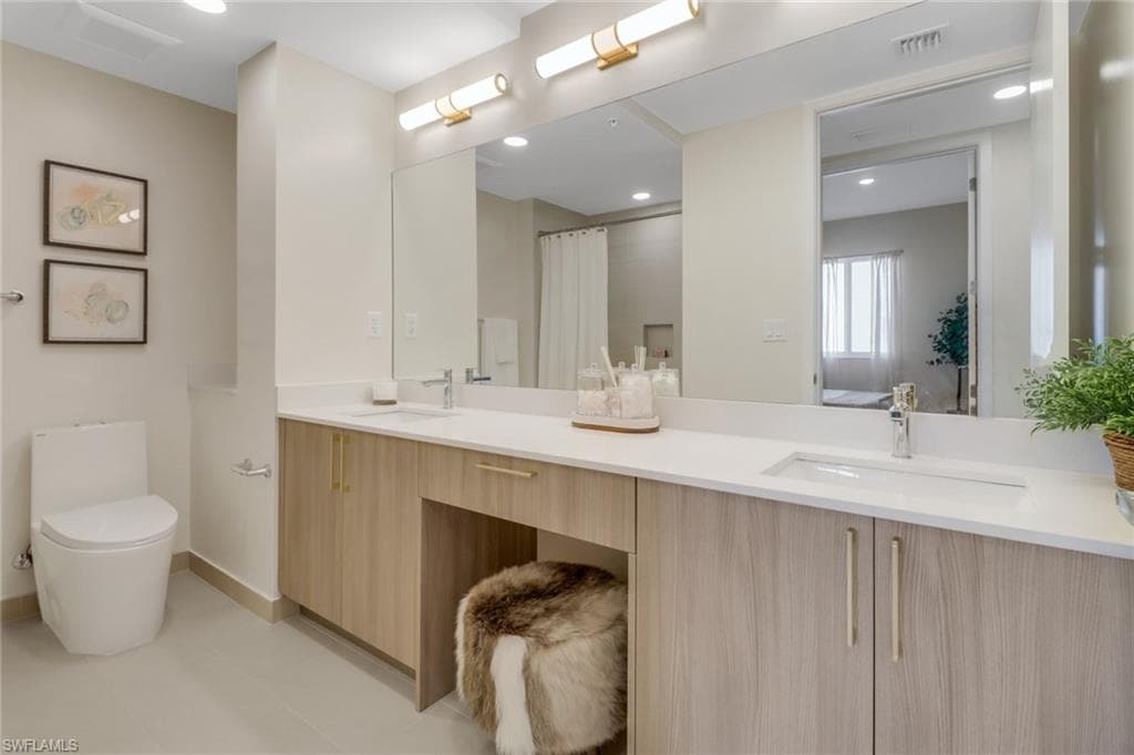 26610 Rosewood Pointe DR # 307, BONITA SPRINGS FL 34135-9