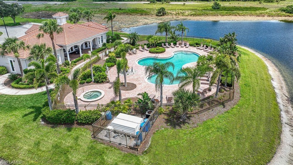 23955 Collina WAY 104-31