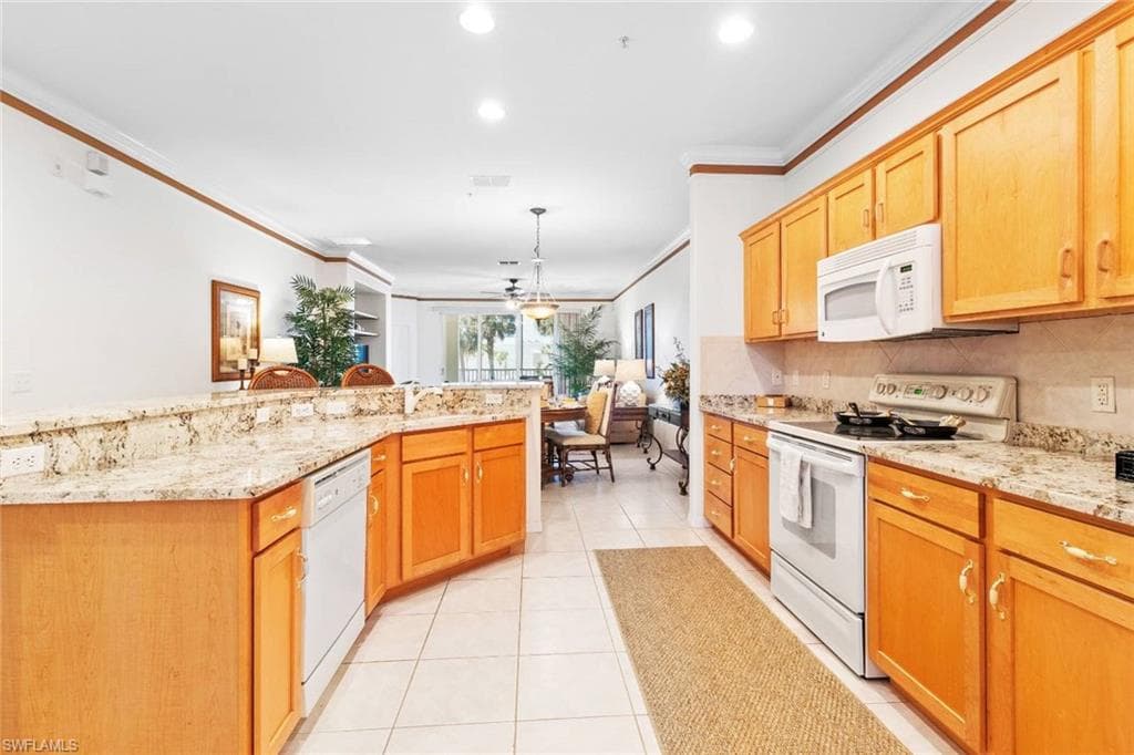 20021 Sanibel View CIR # 105, FORT MYERS FL 33908-6