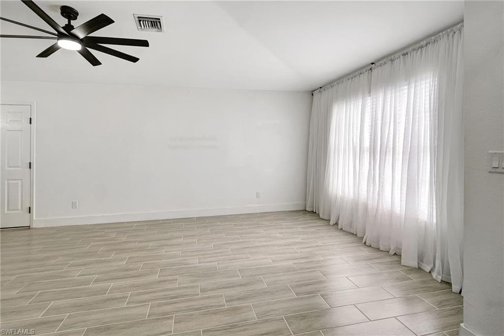 1142 Whitehead Creek LOOP, FORT MYERS FL 33916-9