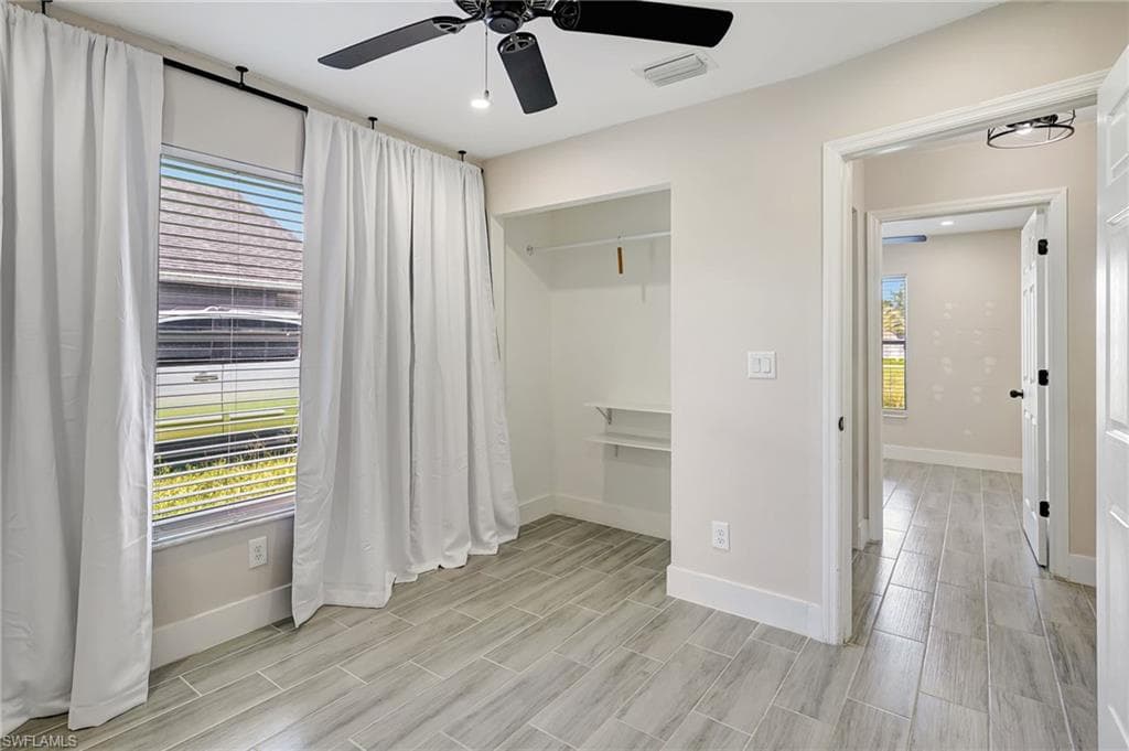 1142 Whitehead Creek LOOP, FORT MYERS FL 33916-18