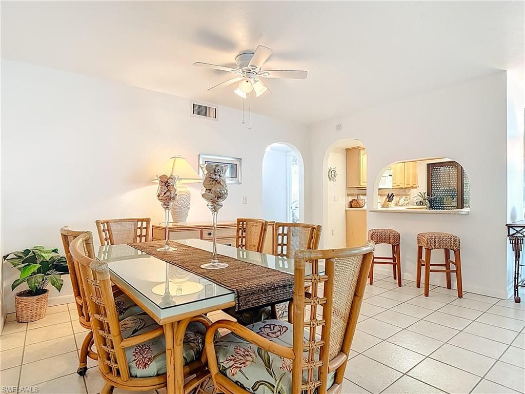 2810 Estero BLVD # 411, FORT MYERS BEACH FL 33931-8
