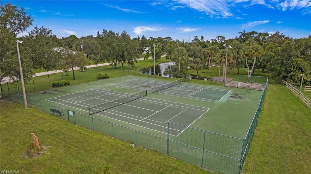 3812 Hidden Acres CIR S, NORTH FORT MYERS FL 33903-46