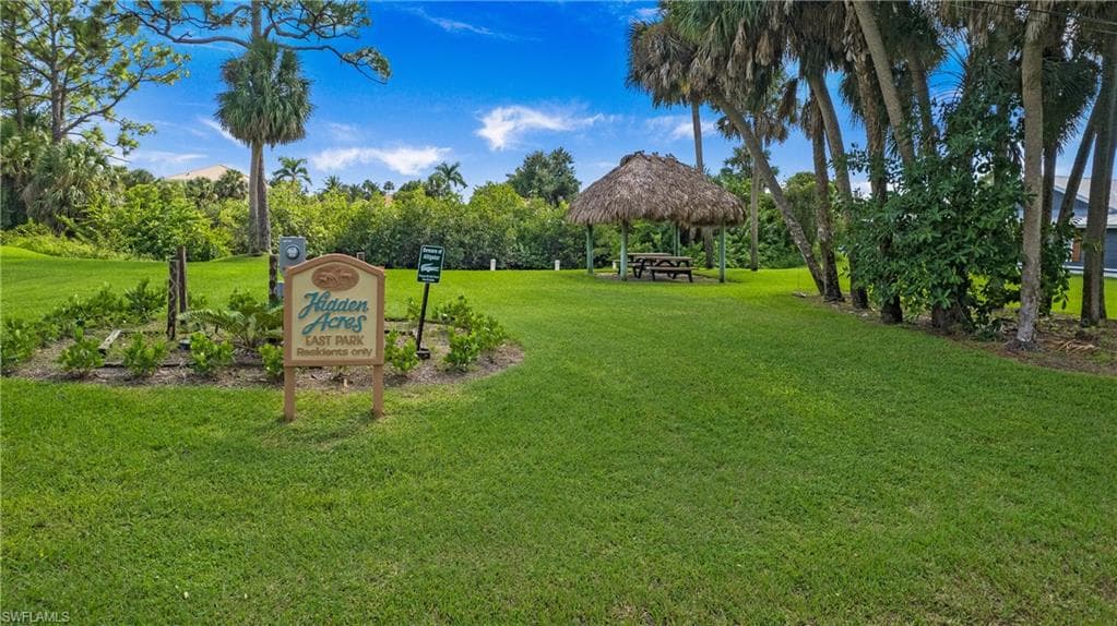 3812 Hidden Acres CIR S, NORTH FORT MYERS FL 33903-48