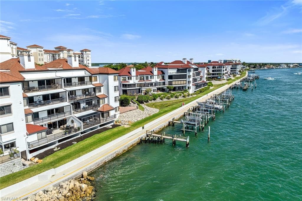 533 La Peninsula BLVD # 533, NAPLES FL 34113-42