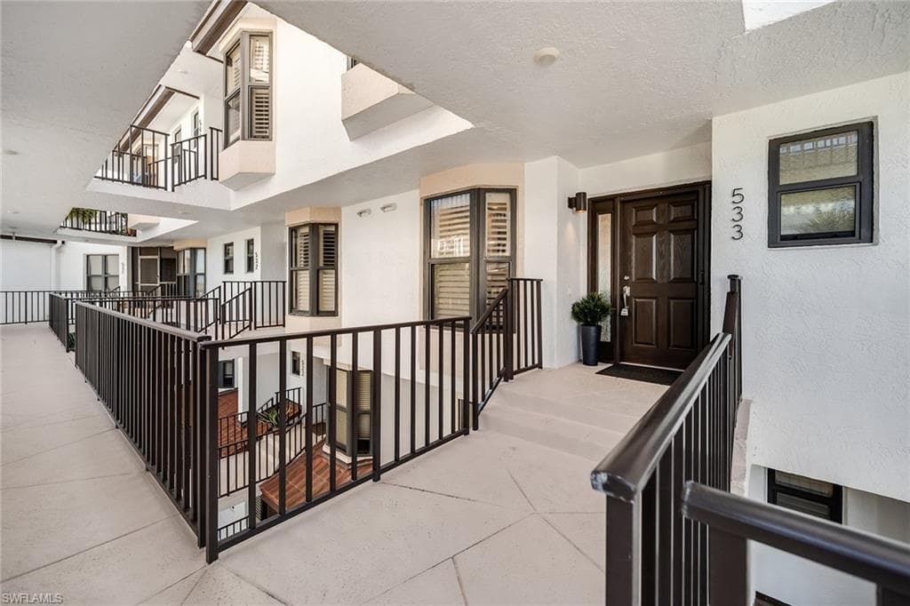 533 La Peninsula BLVD # 533, NAPLES FL 34113-31