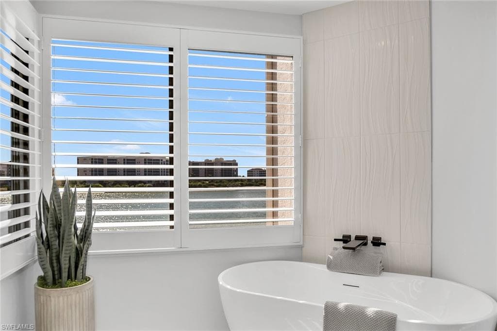 533 La Peninsula BLVD # 533, NAPLES FL 34113-19