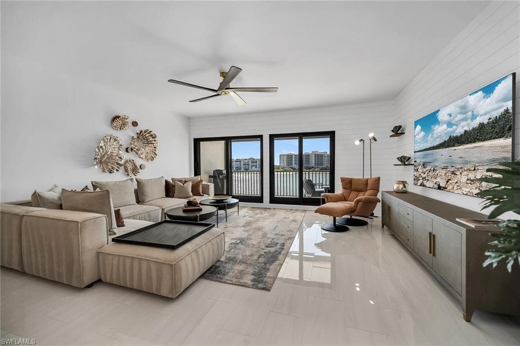 533 La Peninsula BLVD # 533, NAPLES FL 34113-8