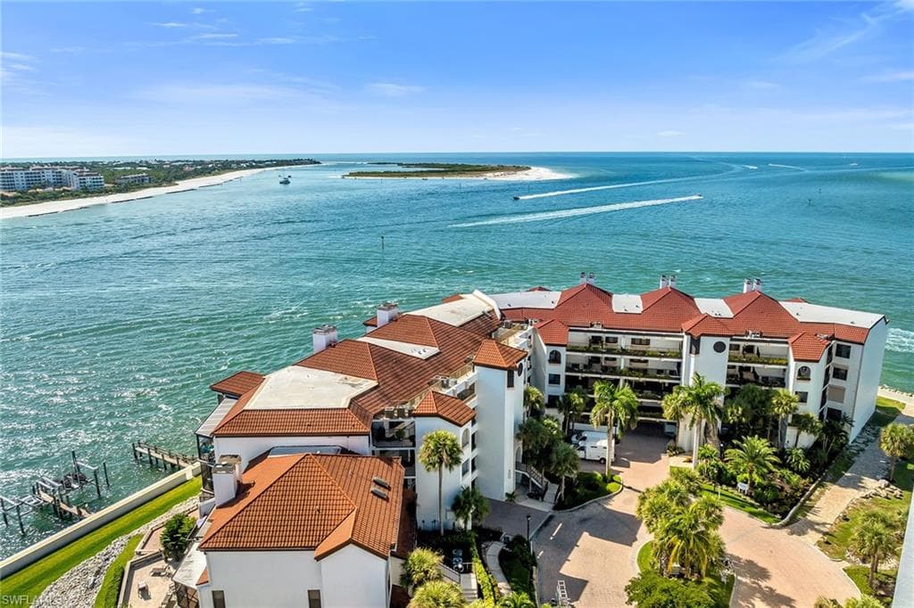 533 La Peninsula BLVD # 533, NAPLES FL 34113-40