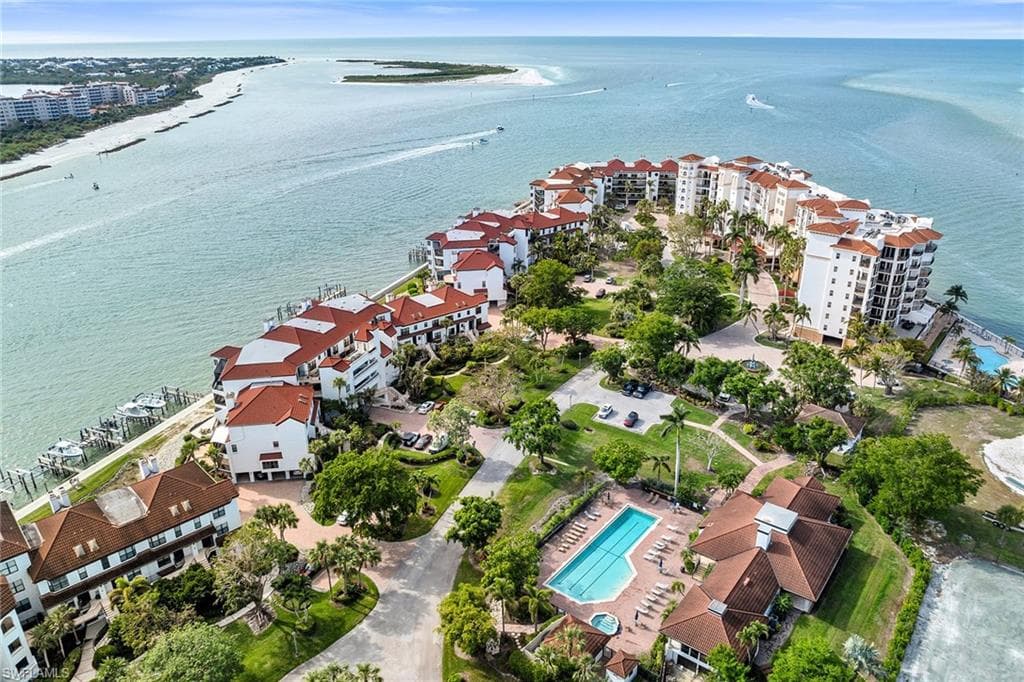 533 La Peninsula BLVD # 533, NAPLES FL 34113-44