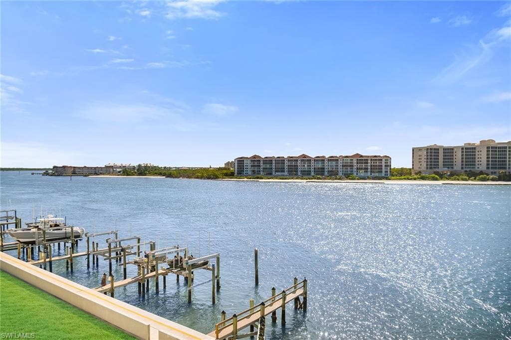 533 La Peninsula BLVD # 533, NAPLES FL 34113-36