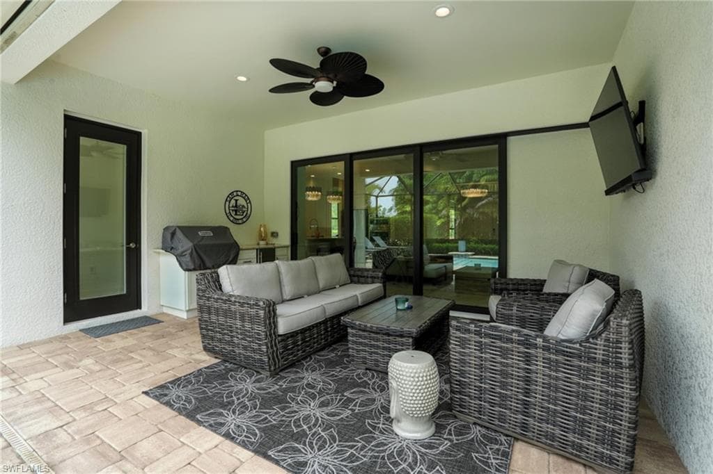 8368 Preserve Point DR, FORT MYERS FL 33912-26